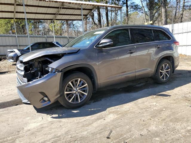 TOYOTA HIGHLANDER 2017 with VIN 5TDKZRFH8HS514039 - Photo from auction