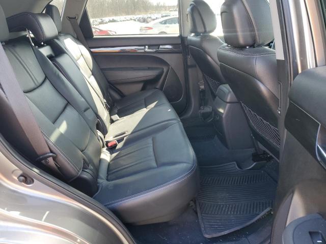 Photo 11 from auction – 2012 KIA SORENTO SX with VIN 5XYKWDA20CG203967