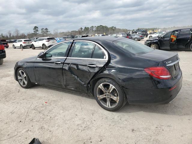 Photo 2 from auction – 2018 MERCEDES-BENZ E 300 with VIN WDDZF4JB7JA337196