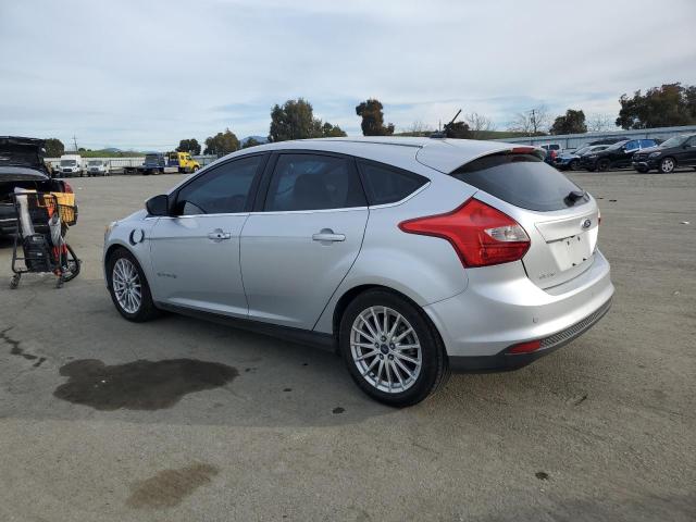 Photo 2 from auction – 2013 FORD FOCUS BEV with VIN 1FADP3R43DL139862