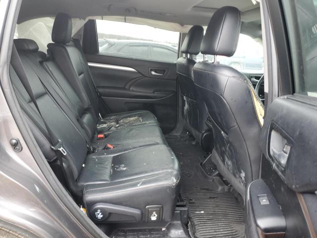 Photo 11 from auction – 2017 TOYOTA HIGHLANDER with VIN 5TDJZRFH6HS508056