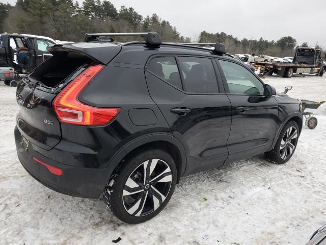 Photo 3 from auction – 2024 VOLVO XC40 PLUS with VIN YV4L12UL1R2209143