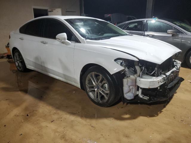 Photo 4 from auction – 2019 FORD FUSION SEL with VIN 3FA6P0CD5KR138355