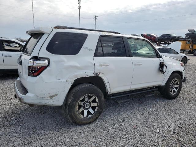 Photo 3 from auction – 2019 TOYOTA 4RUNNER SR with VIN JTEBU5JR4K5716005