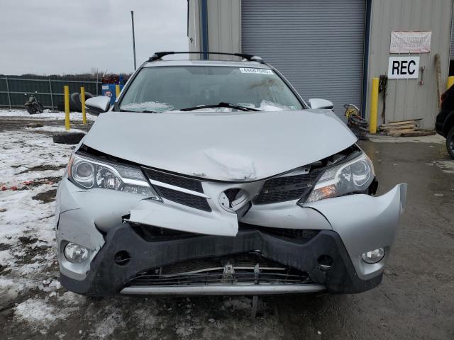 Photo 5 from auction – 2015 TOYOTA RAV4 XLE with VIN JTMRFREV7FD173255