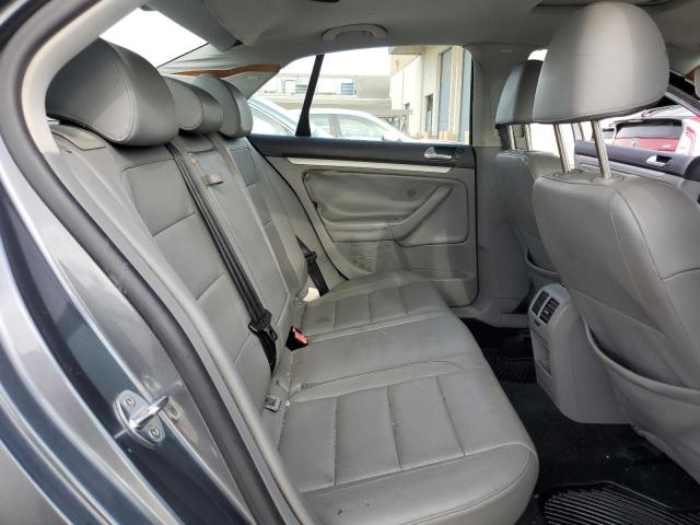 Photo 10 from auction – 2007 VOLKSWAGEN JETTA WOLF with VIN 3VWEF71K57M069493