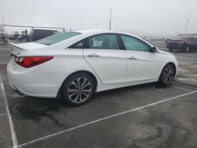 Photo 3 from auction – 2013 HYUNDAI SONATA SE with VIN 5NPEC4AB7DH748063