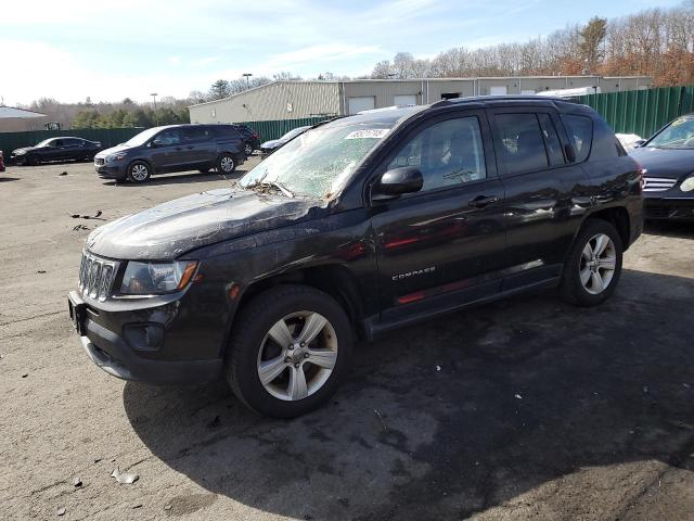 JEEP COMPASS LATITUDE 2015 مع رقم تعريف المركبة 1C4NJDEB8FD324898 - صورة من المزاد