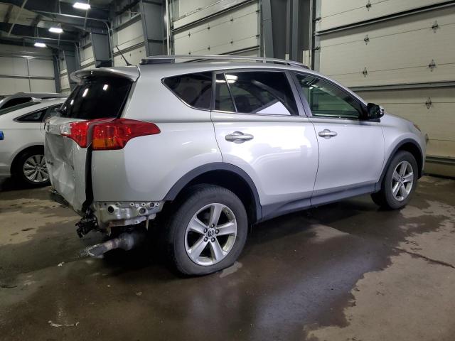 Photo 3 from auction – 2015 TOYOTA RAV4 XLE with VIN 2T3RFREV3FW359846