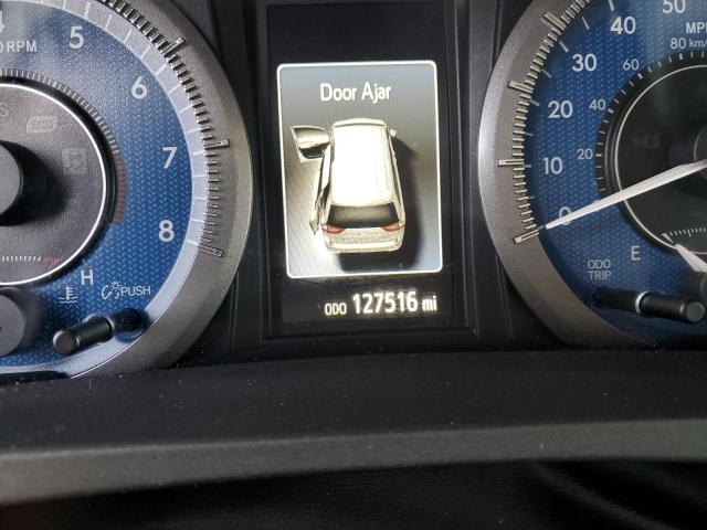 Photo 9 from auction – 2018 TOYOTA SIENNA LE with VIN 5TDKZ3DC0JS938194