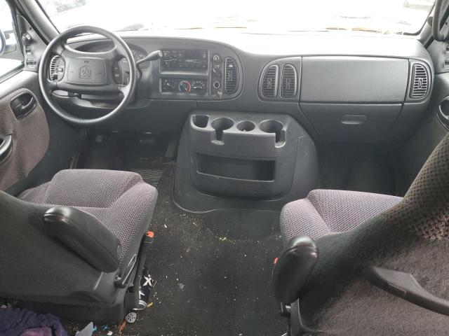 Photo 8 from auction – 2001 DODGE RAM WAGON with VIN 2B5WB35Z01K531155