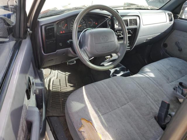 Photo 8 from auction – 2000 TOYOTA TACOMA with VIN 4TANL42N3YZ661554