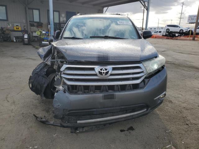 Photo 5 from auction – 2011 TOYOTA HIGHLANDER with VIN 5TDZK3EH8BS041395