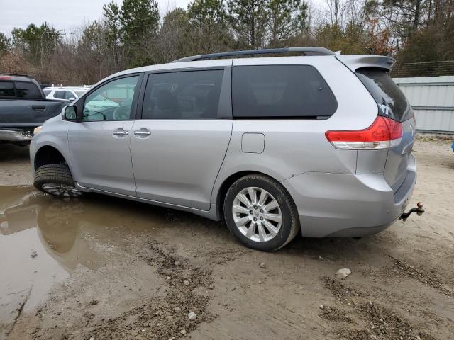 Photo 2 from auction – 2012 TOYOTA SIENNA XLE with VIN 5TDDK3DCXCS033199