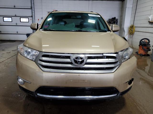 Photo 5 from auction – 2011 TOYOTA HIGHLANDER with VIN 5TDBK3EH8BS056559