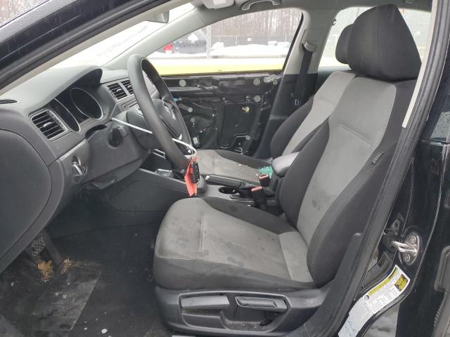 Photo 7 from auction – 2017 VOLKSWAGEN JETTA S with VIN 3VW2B7AJ5HM403951