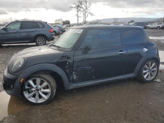 MINI COOPER S 2011 with VIN WMWSV3C58BTY24751 - Photo from auction
