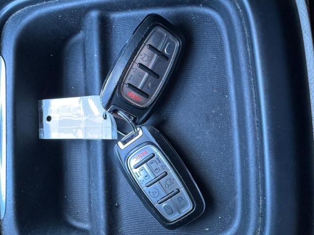 Photo 12 from auction – 2020 CHRYSLER PACIFICA T with VIN 2C4RC1BG4LR279512