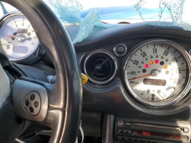 Photo 9 from auction – 2006 MINI COOPER with VIN WMWRC335X6TK70784