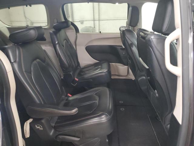 Снимка 11 от търг – 2018 CHRYSLER PACIFICA T с VIN 2C4RC1EG4JR115265