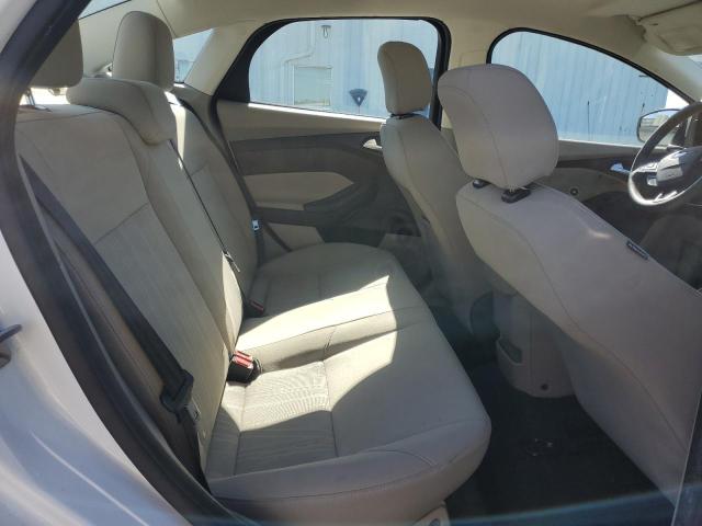 Photo 10 from auction – 2016 FORD FOCUS SE with VIN 1FADP3F21GL393349