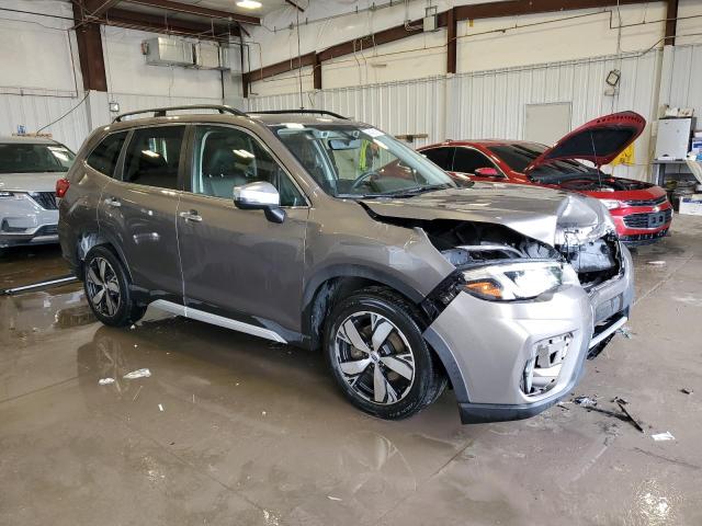 Photo 4 from auction – 2019 SUBARU FORESTER T with VIN JF2SKAWC0KH512275