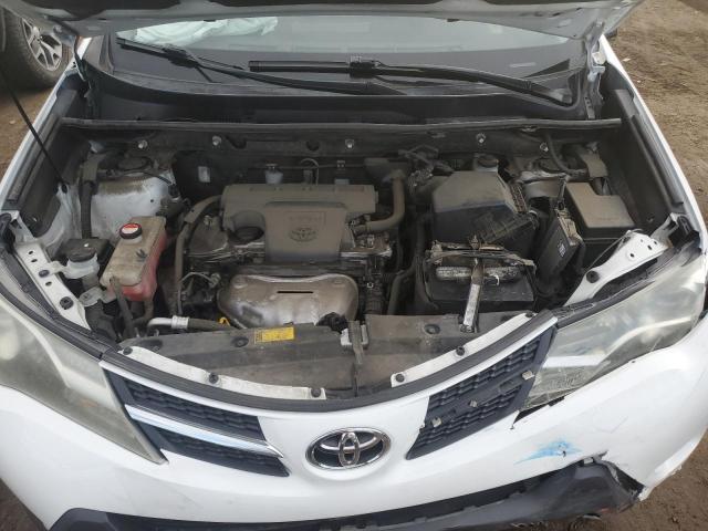 Photo 12 from auction – 2015 TOYOTA RAV4 LE with VIN JTMBFREV0FD096505