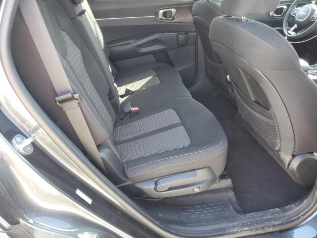 Photo 11 from auction – 2023 KIA SORENTO LX with VIN 5XYRG4LC7PG166438