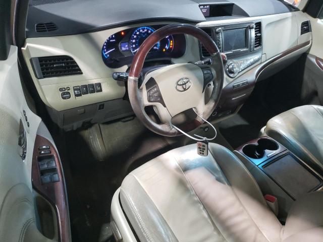 Photo 8 from auction – 2013 TOYOTA SIENNA XLE with VIN 5TDYK3DC4DS363696