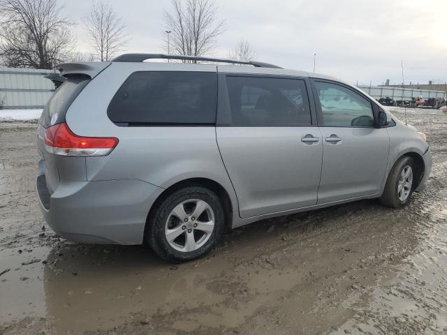 Photo 3 from auction – 2012 TOYOTA SIENNA LE with VIN 5TDKK3DC8CS233182