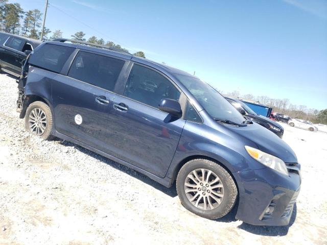 Photo 4 from auction – 2018 TOYOTA SIENNA XLE with VIN 5TDYZ3DC0JS959606