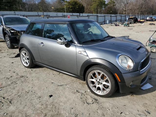 Photo 4 from auction – 2009 MINI COOPER S with VIN WMWMF73539TV39608