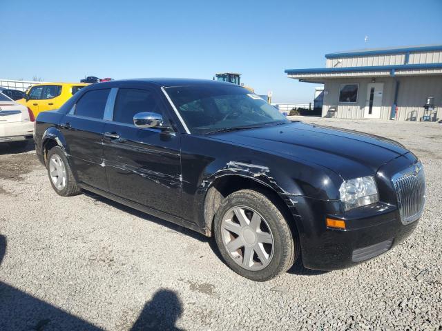 Photo 4 from auction – 2005 CHRYSLER 300 with VIN 2C3JA43R45H627195