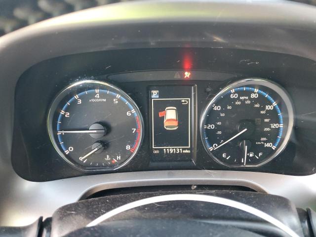 Photo 9 from auction – 2016 TOYOTA RAV4 XLE with VIN JTMWFREV0GJ060415