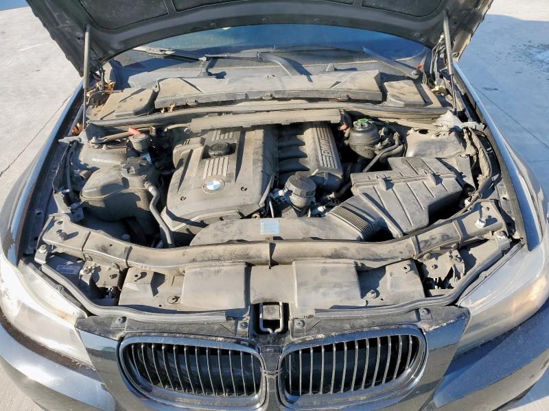 Photo 11 from auction – 2010 BMW 328 I with VIN WBAPH7G50ANM52324