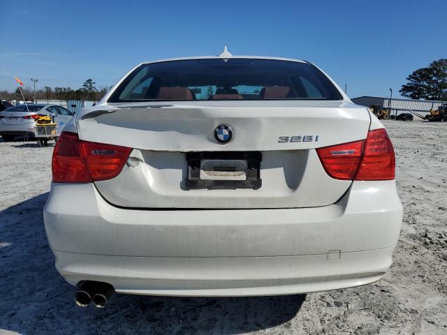Photo 6 from auction – 2010 BMW 328 I with VIN WBAPH7C56AA176552