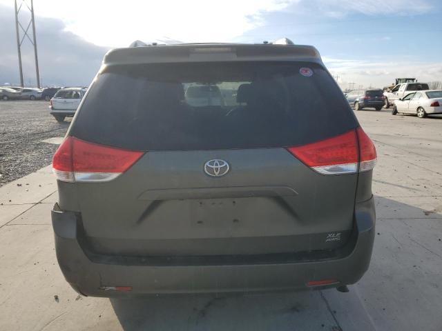 Photo 6 from auction – 2012 TOYOTA SIENNA XLE with VIN 5TDDK3DC6CS042191