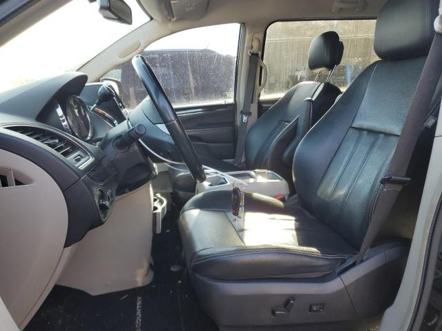Photo 7 from auction – 2015 CHRYSLER TOWN & COU with VIN 2C4RC1BG3FR740719