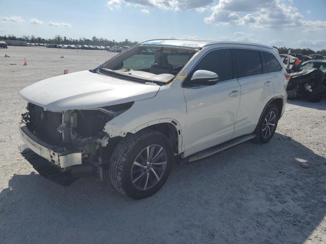 TOYOTA HIGHLANDER 2017 с VIN 5TDKZRFH3HS518628 - Фото с аукциона