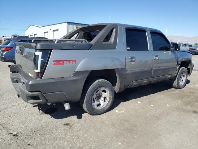 Photo 3 from auction – 2003 CHEVROLET AVALANCHE with VIN 3GNEC13T73G146654