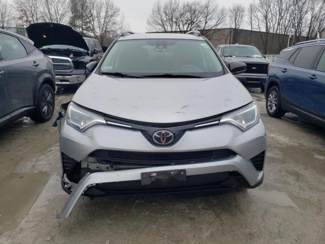 Photo 5 from auction – 2017 TOYOTA RAV4 LE with VIN 2T3BFREV1HW665772