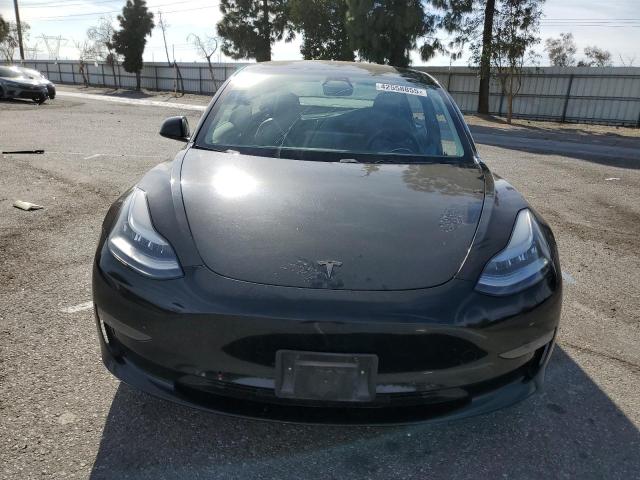 Снимка 5 от търг – 2019 TESLA MODEL 3 с VIN 5YJ3E1EA6KF361663