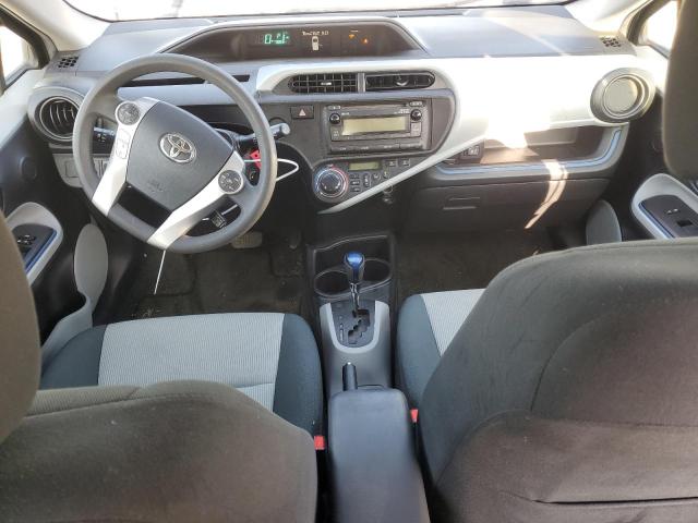 Photo 8 from auction – 2012 TOYOTA PRIUS C with VIN JTDKDTB33C1030226