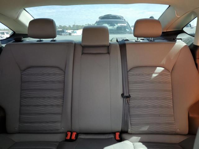 Photo 10 from auction – 2016 FORD FUSION S with VIN 3FA6P0G76GR129448