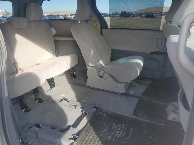 Photo 10 from auction – 2014 TOYOTA SIENNA LE with VIN 5TDJK3DC3ES085263