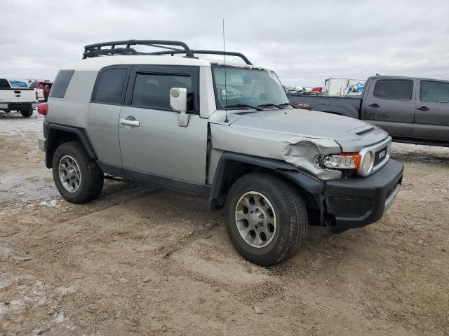 Photo 4 from auction – 2012 TOYOTA FJ CRUISER with VIN JTEBU4BF5CK137932