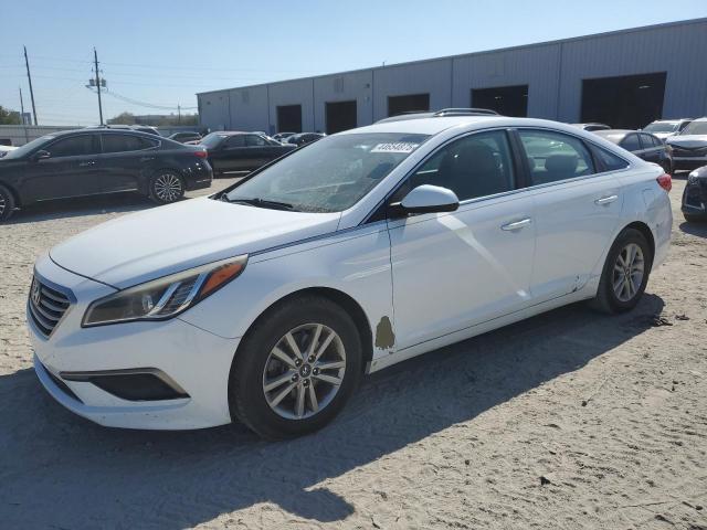 Photo 1 from auction – 2016 HYUNDAI SONATA SE with VIN 5NPE24AF8GH372581