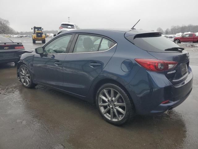 Photo 2 from auction – 2018 MAZDA 3 TOURING with VIN 3MZBN1L37JM162189