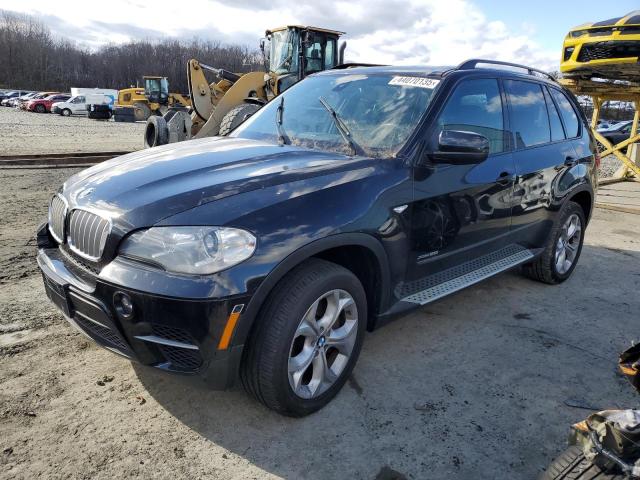 BMW X5 XDRIVE5 2013 with VIN 5UXZV8C57D0C17048 - Photo from auction