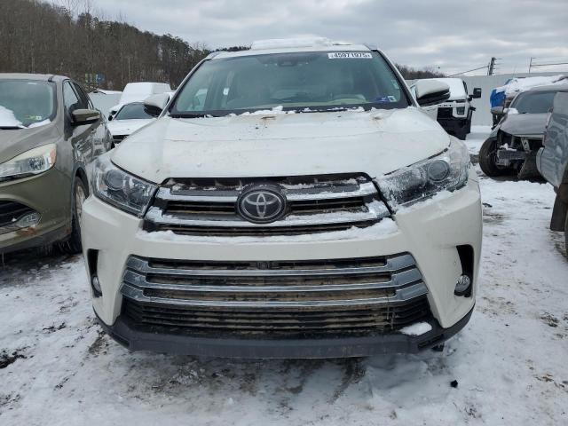 Photo 5 from auction – 2018 TOYOTA HIGHLANDER with VIN 5TDDZRFH9JS832704